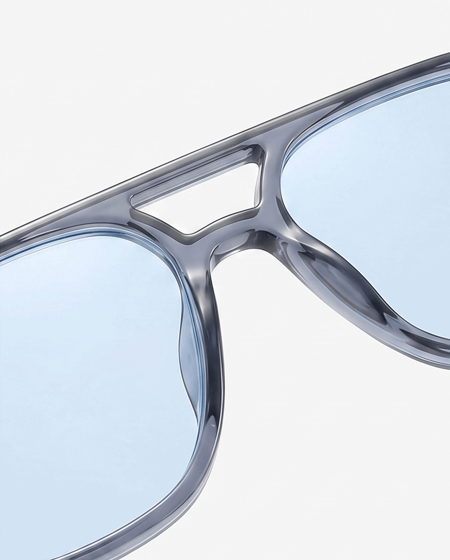 Elara Light Blue