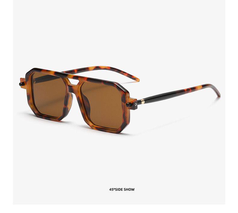 saddlebrown